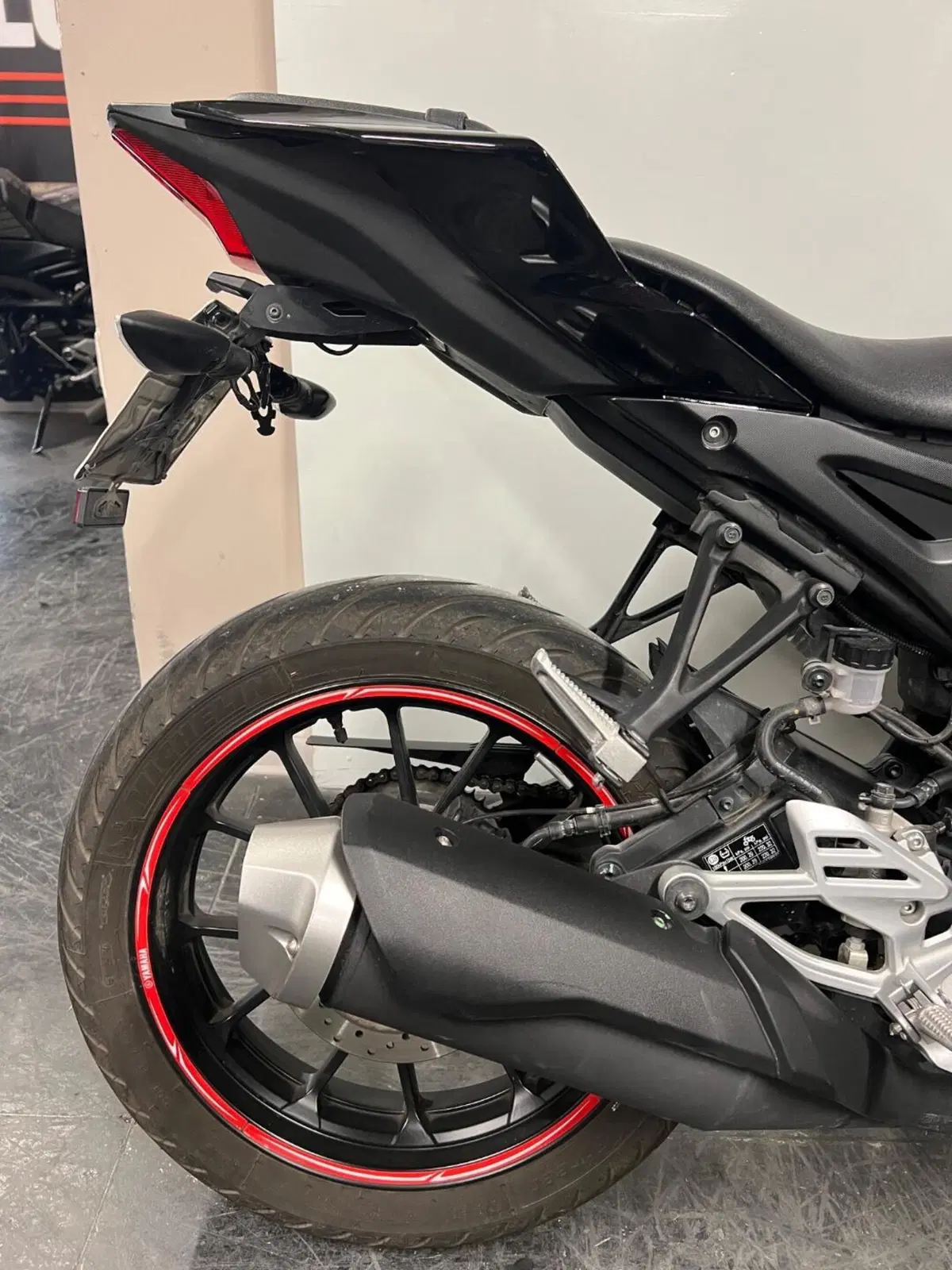 Yamaha YZF R125 (2023 - 26) (5)