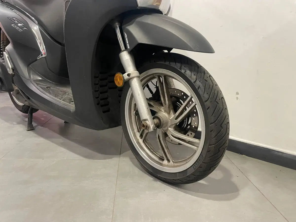 Honda SH 300 i ABS (2013 - 14) (3)