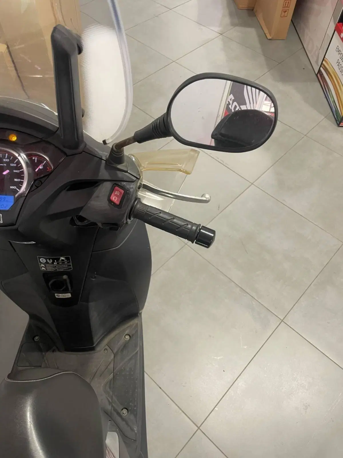 Honda SH 300 i ABS (2013 - 14) (9)