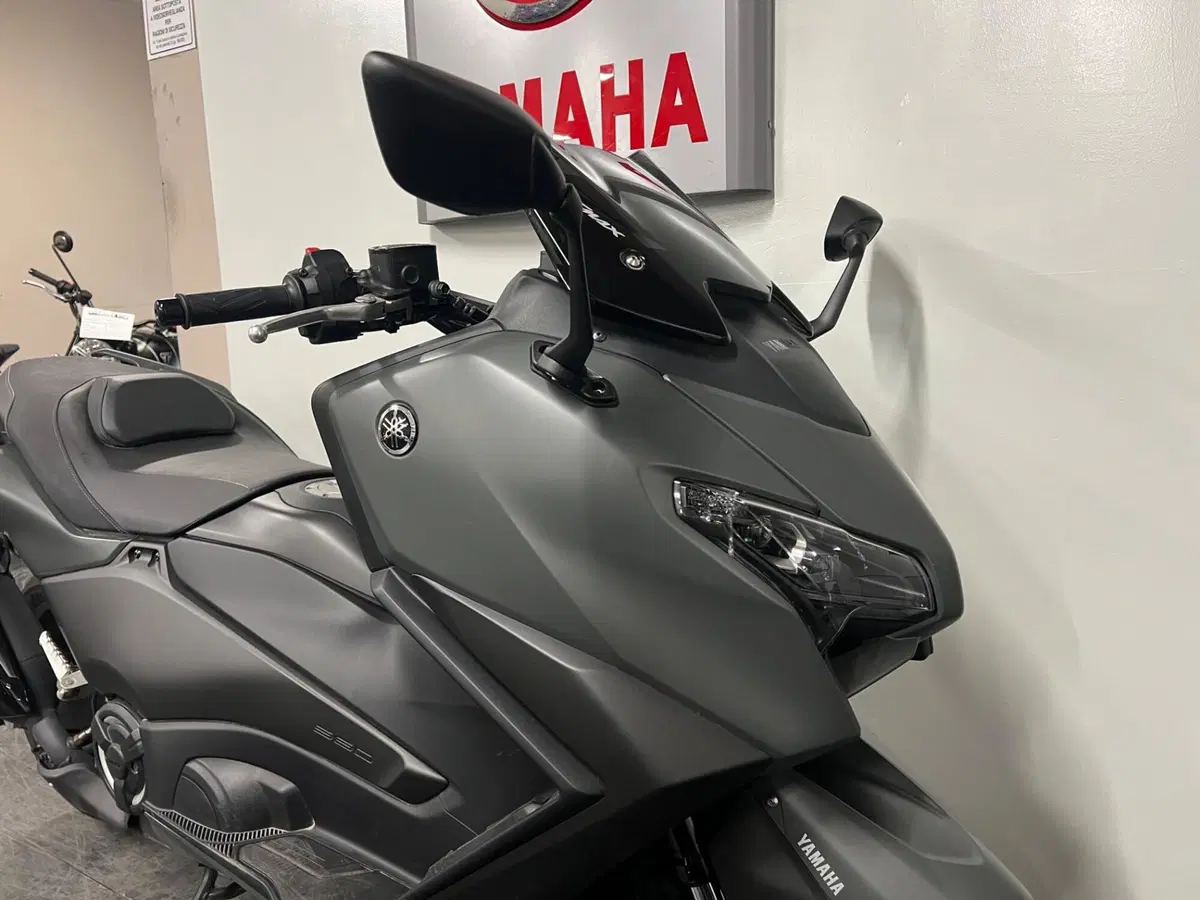 Yamaha T-Max 560 (2025 - 26) (2)
