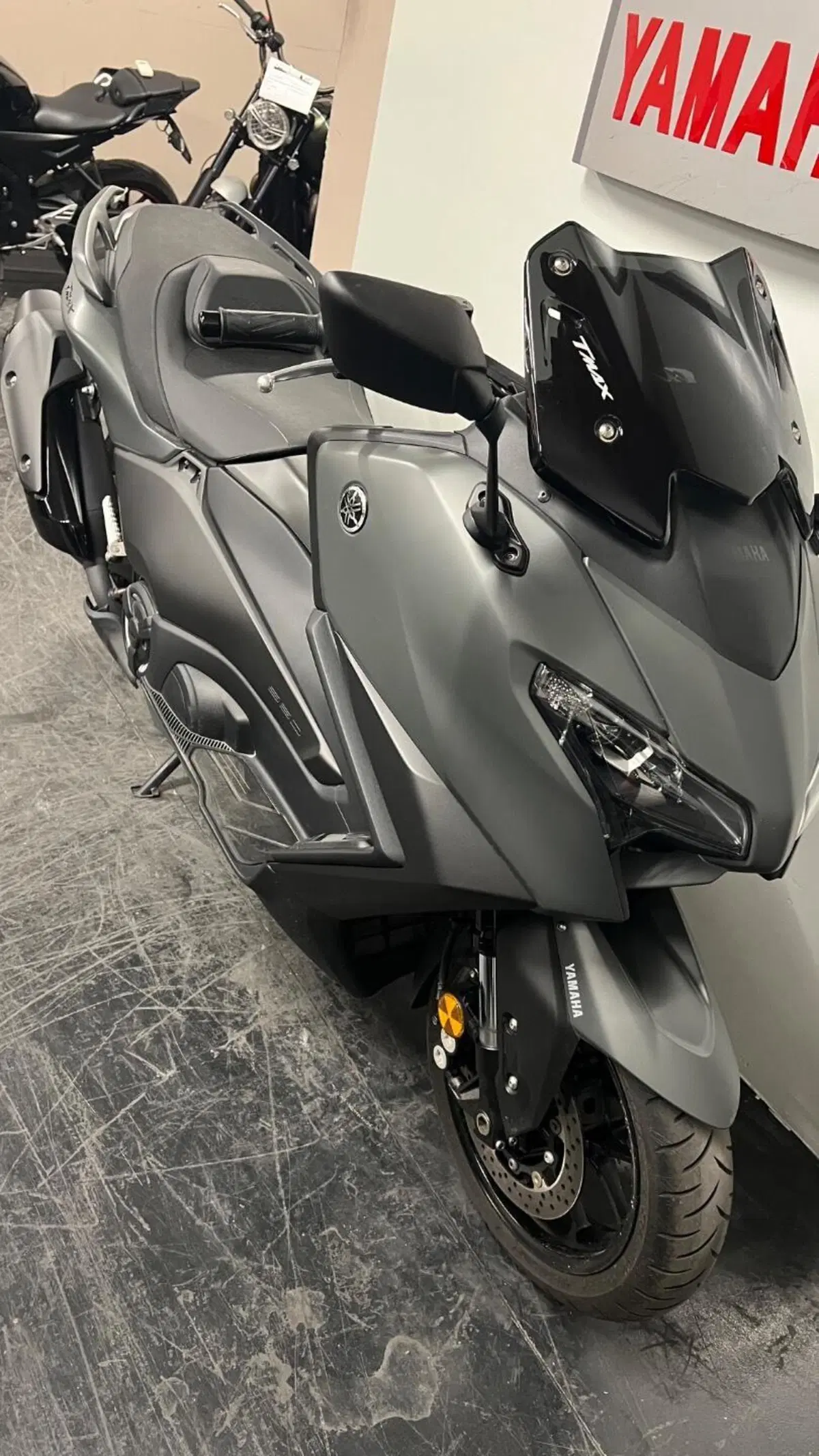 Yamaha T-Max 560 (2025 - 26) (10)