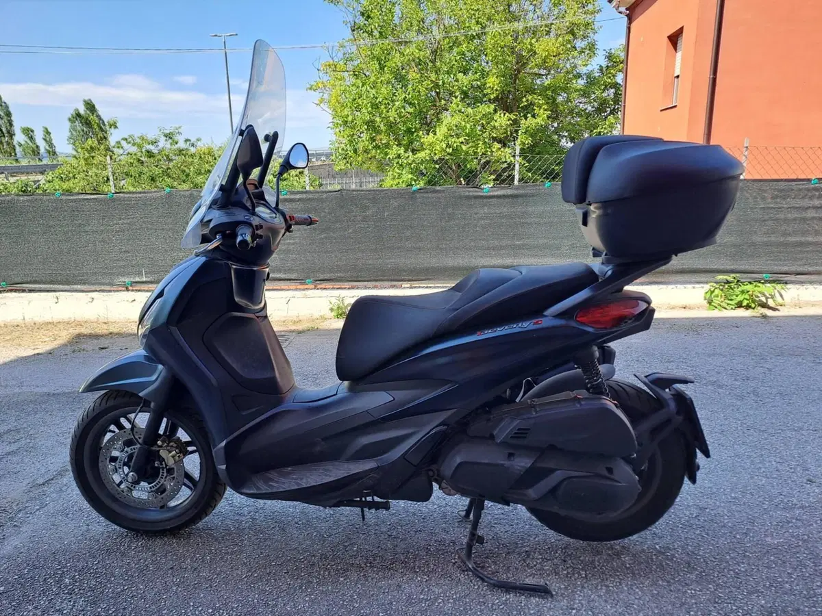 Piaggio Beverly 400 S ABS-ASR (2021 - 24) (3)