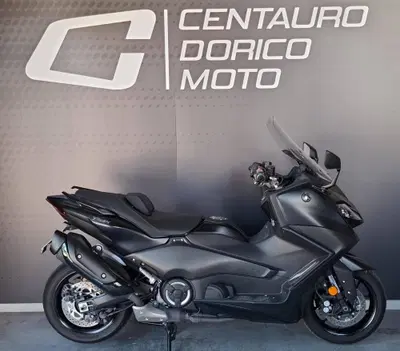 Yamaha T-Max 560 (2022 - 24) usata
