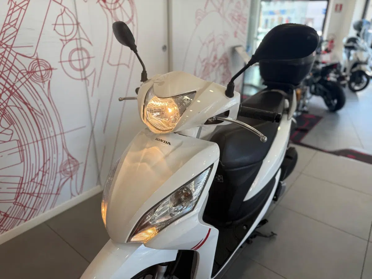 Honda Vision 110 (2011 - 16) (14)