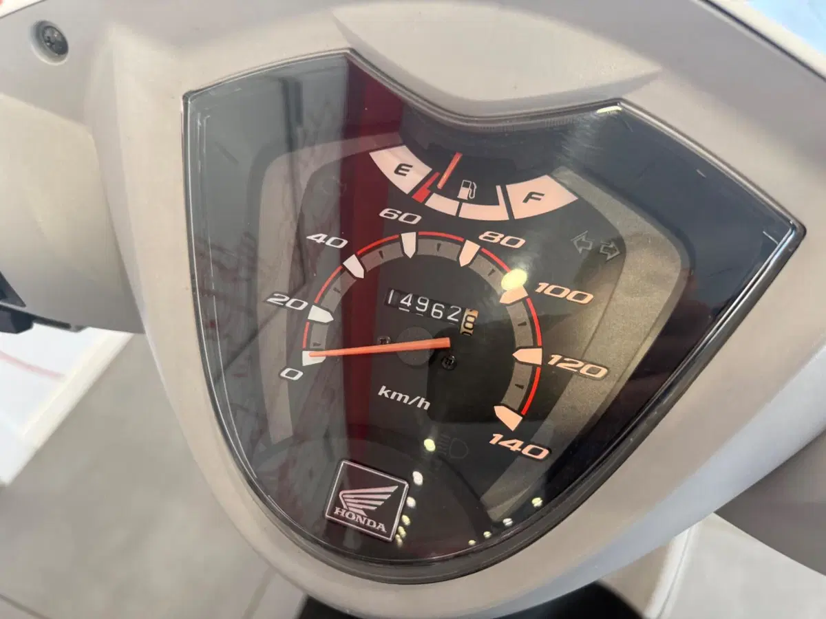 Honda Vision 110 (2011 - 16) (7)