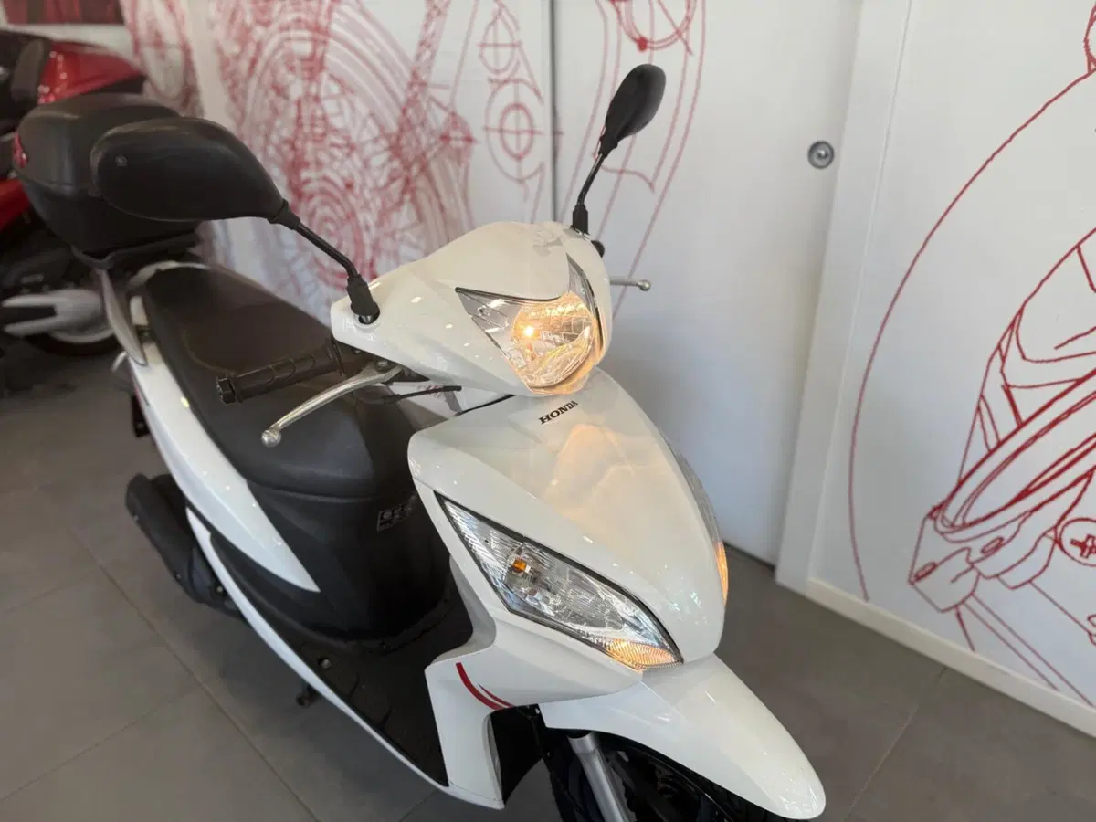 Honda Vision 110 (2011 - 16) (10)
