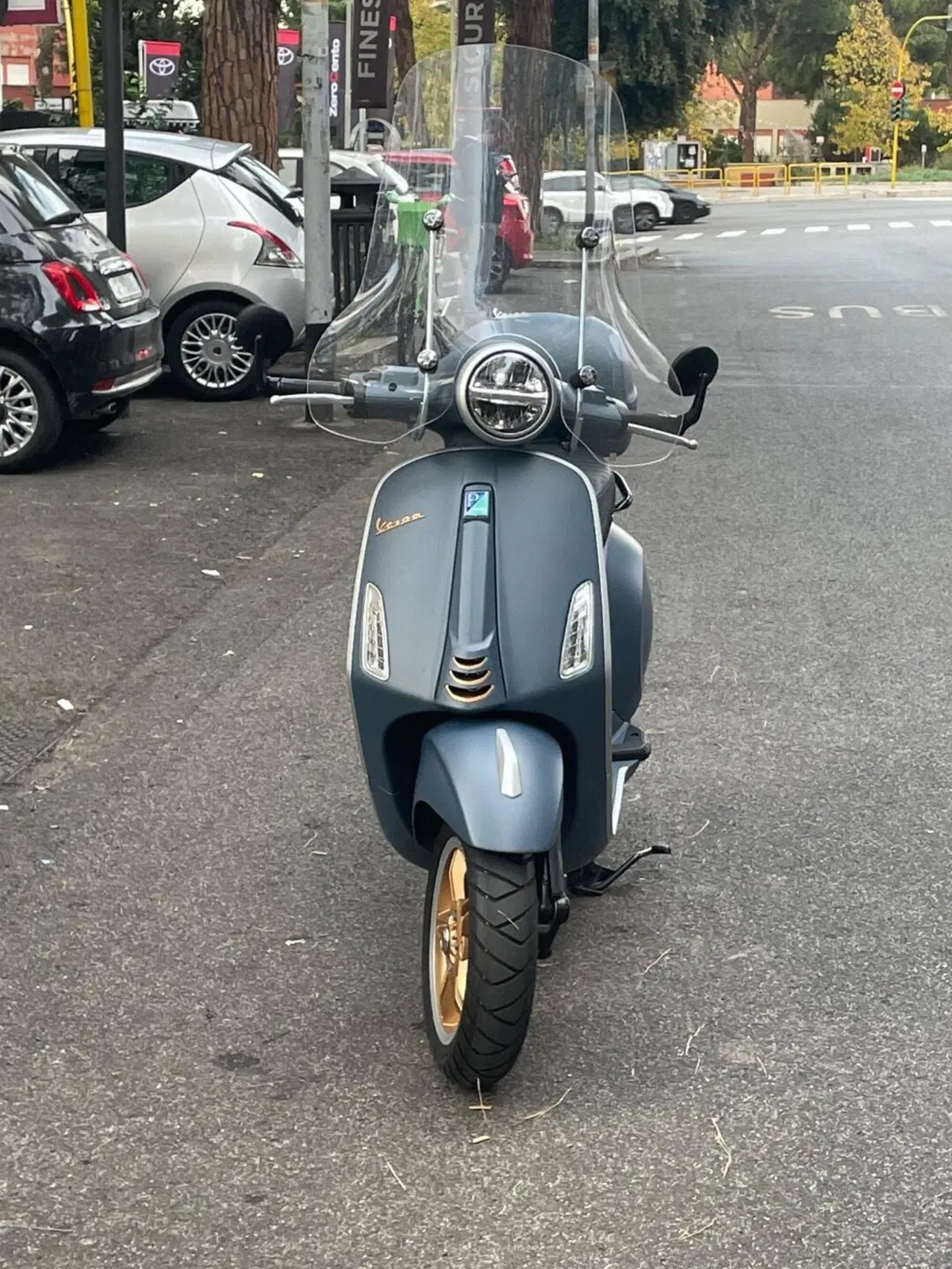 Vespa Primavera 150 Officina 8 (2026) (2)