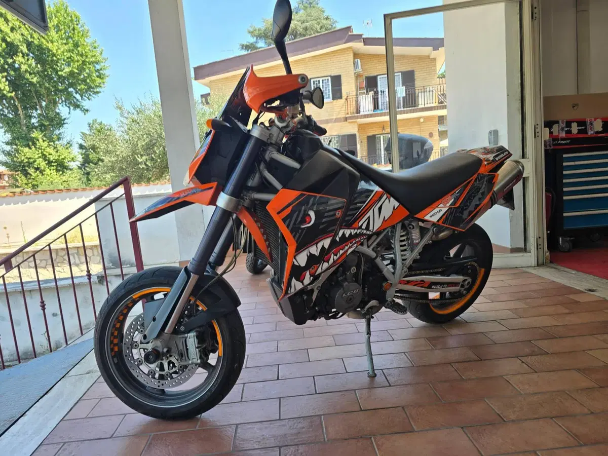 KTM 950 Supermoto (2006 - 08) (2)