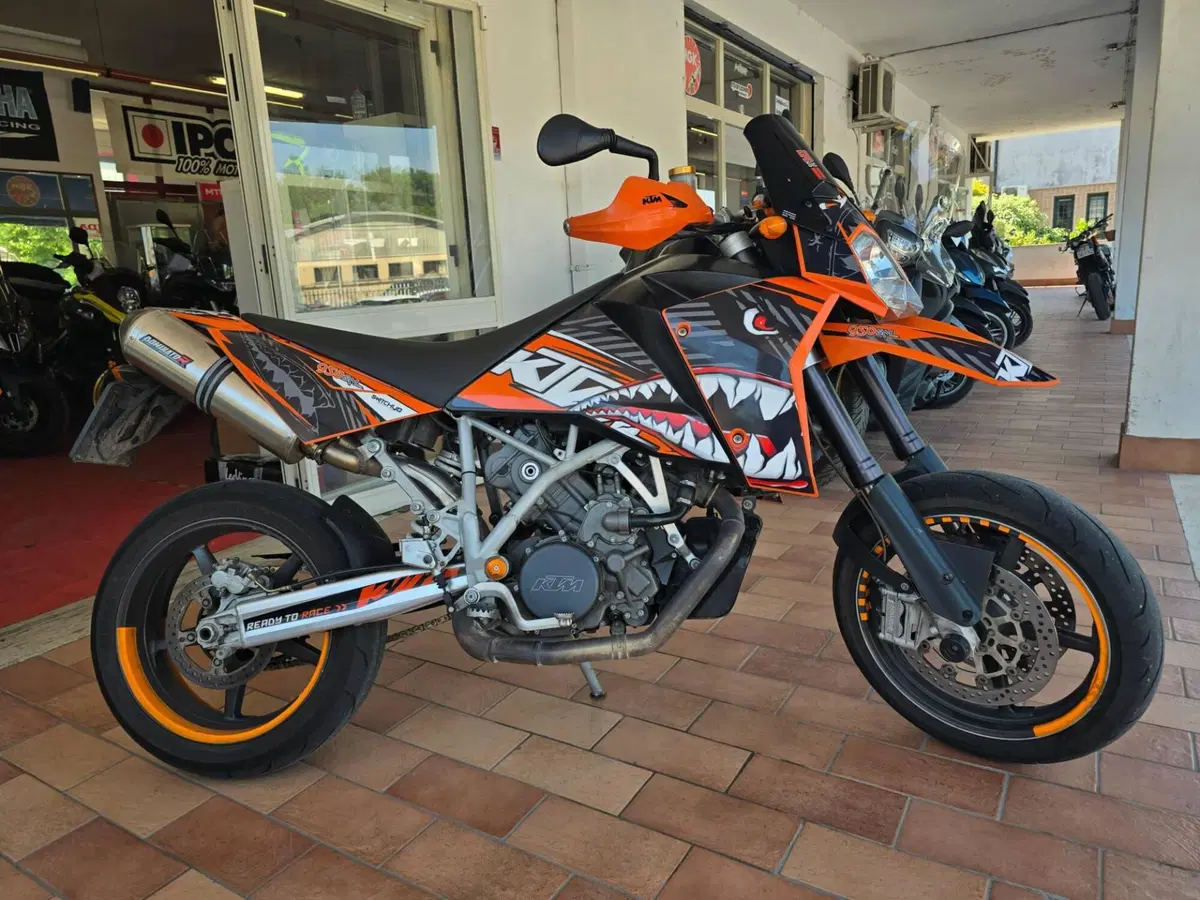 KTM 950 Supermoto (2006 - 08) (5)