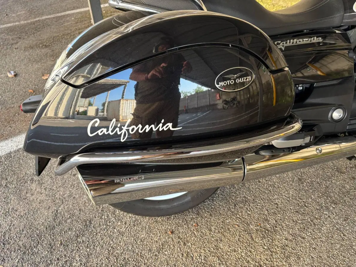 Moto Guzzi California 1400 Touring (2017 - 20) (2)