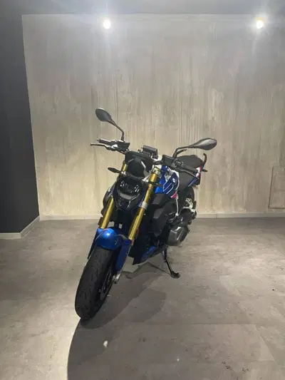Bmw R 1250 R (2021 - 25) usata