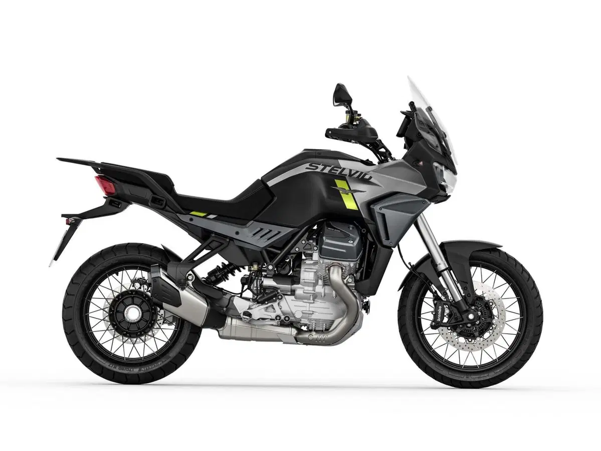 Moto Guzzi Stelvio (2024 - 26) (9)