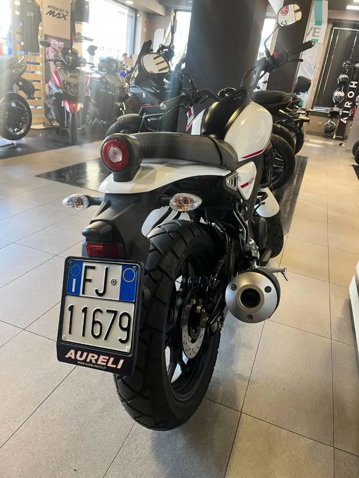 Yamaha XSR 125 (2021 - 24) (9)