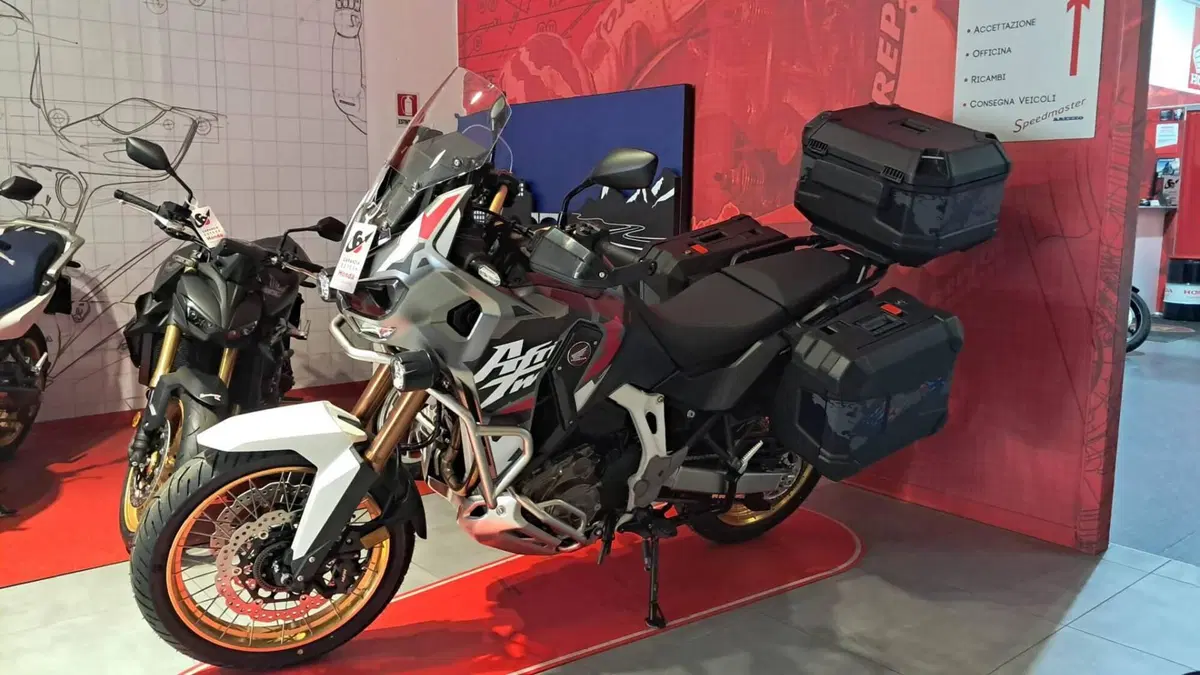 Honda Africa Twin CRF 1100L Adventure Sports DCT Travel Edition (2024 - 26) (2)
