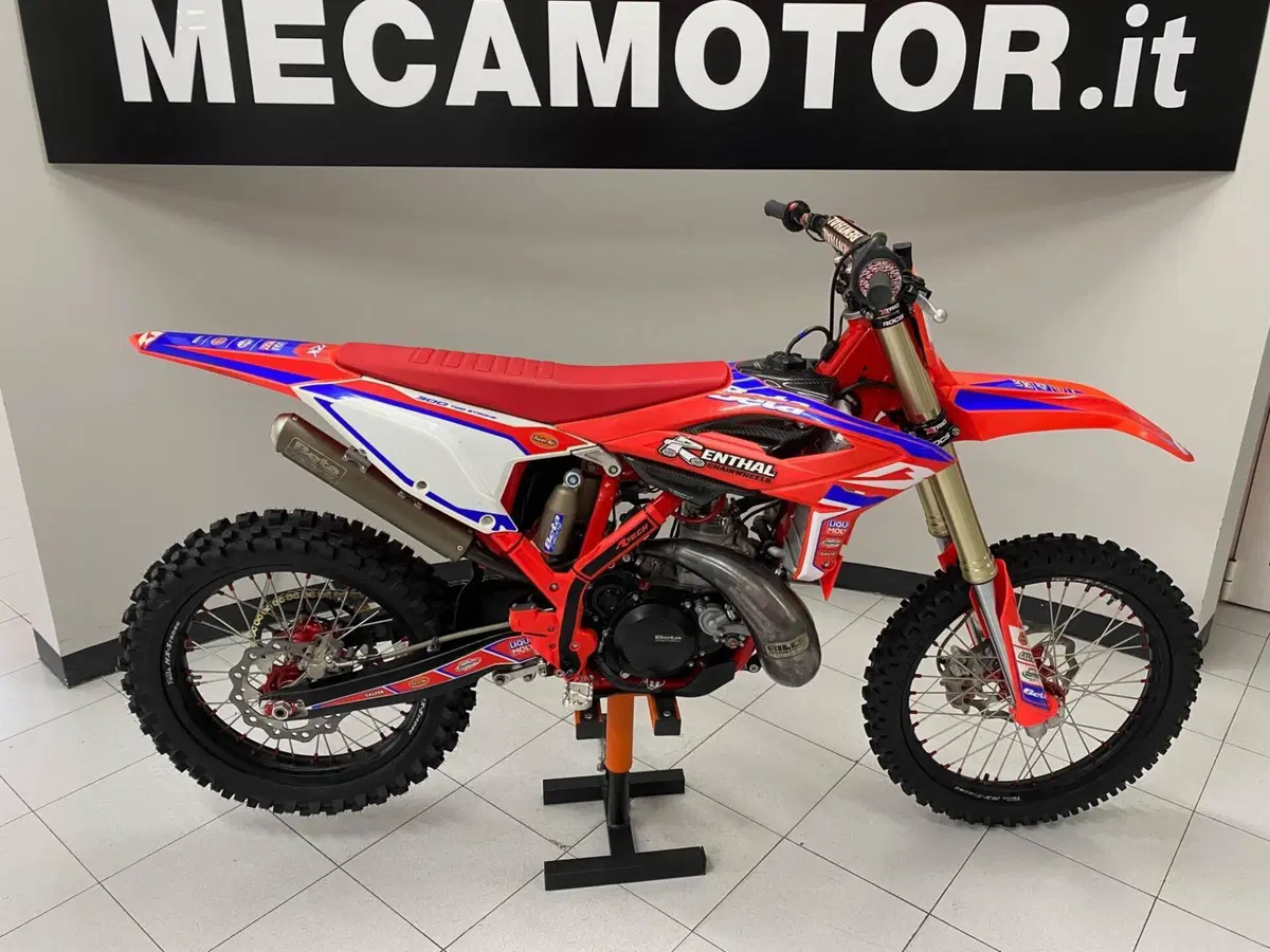 Betamotor RX 300 2T (2024 - 25) (2)