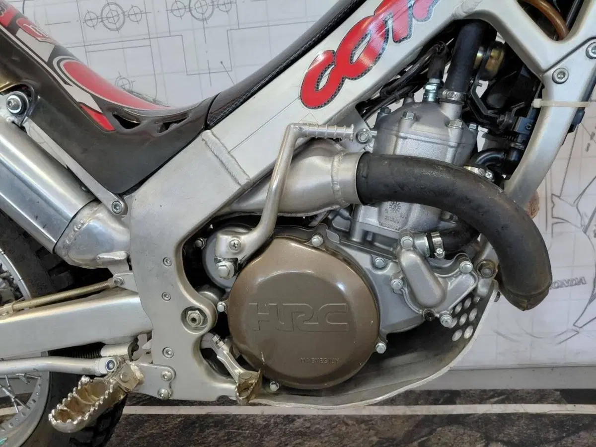 Montesa Cota 315 R (1997 - 05) (5)