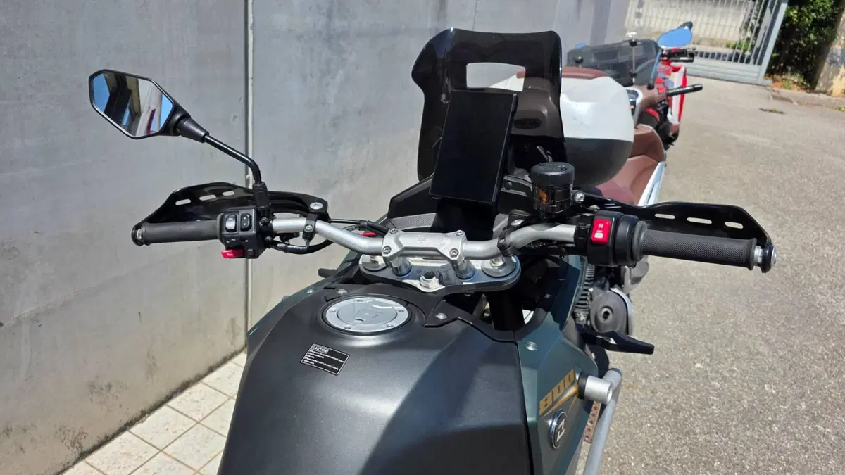 Kove 800X Pro (2024 - 25) (3)