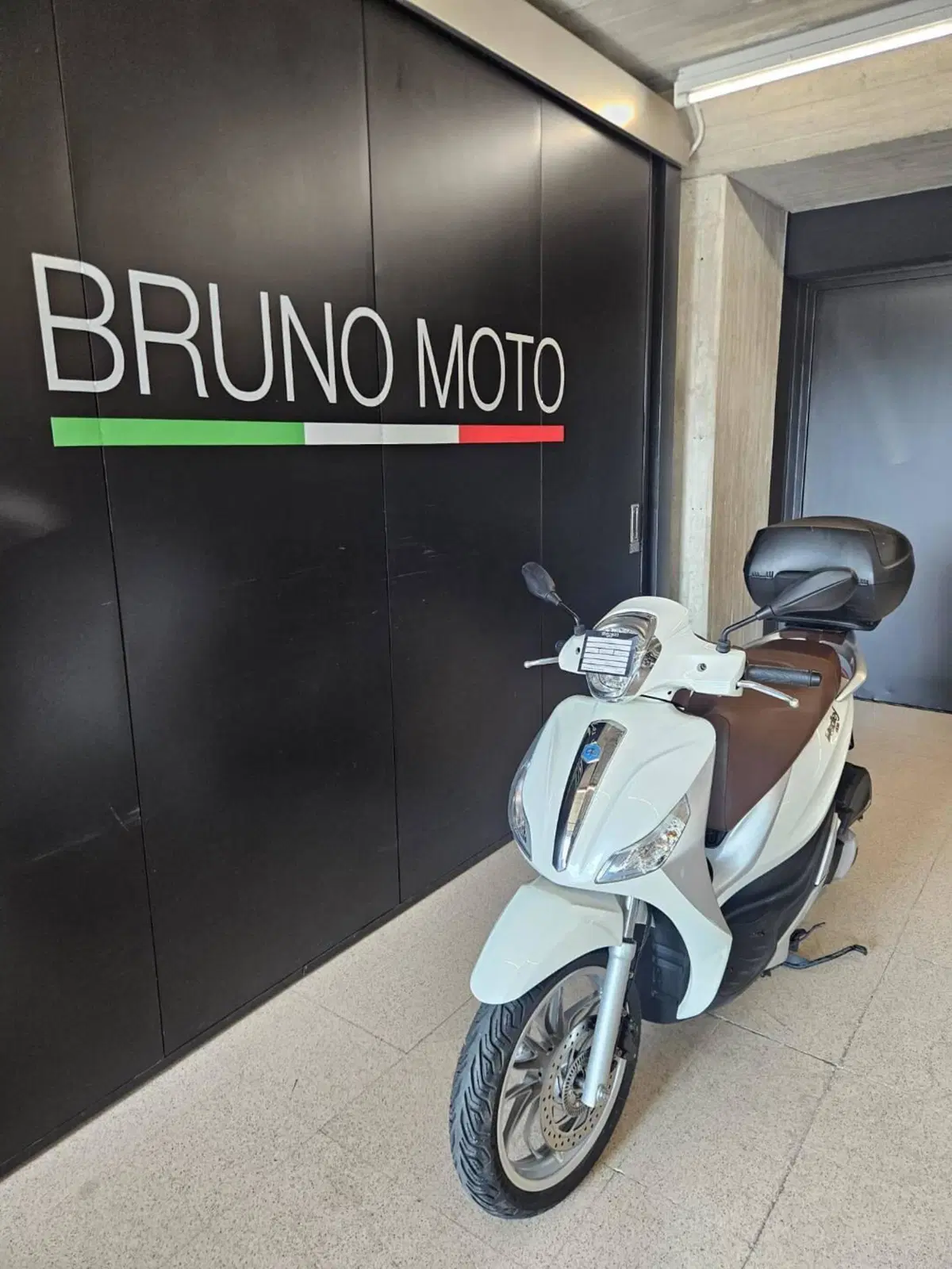 Piaggio Medley 150 ABS (2016 - 19) (6)