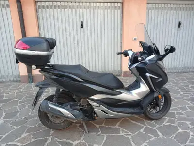 Honda Forza 300 ABS (2018 - 20) usata