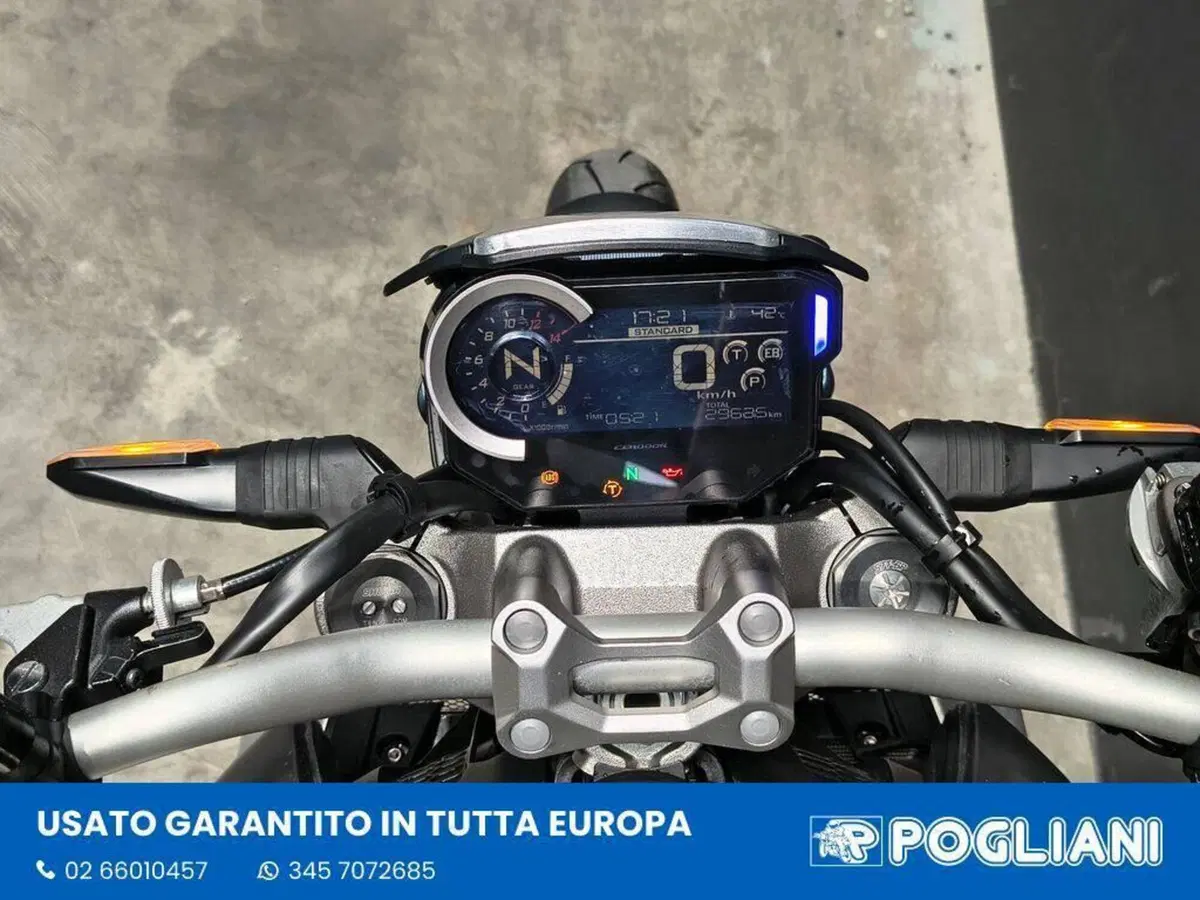 Honda CB 1000 R ABS (2011 - 17) (11)