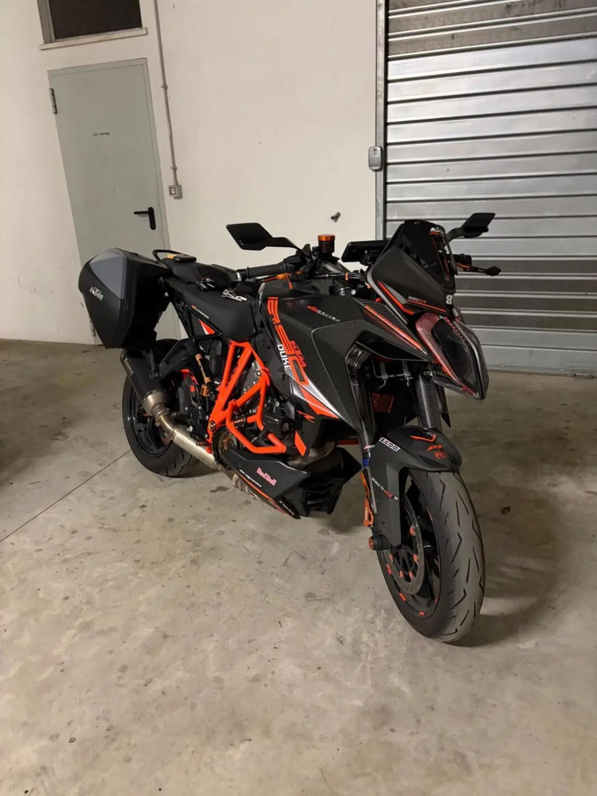 KTM 1290 Super Duke GT (2022 - 25) (9)