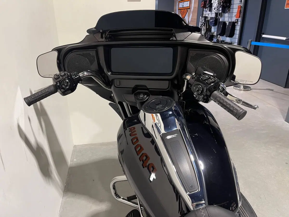 Harley-Davidson Street Glide (2024 - 26) (4)