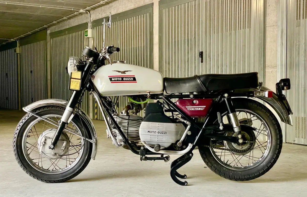Moto Guzzi Nuovo Falcone 500 Civile