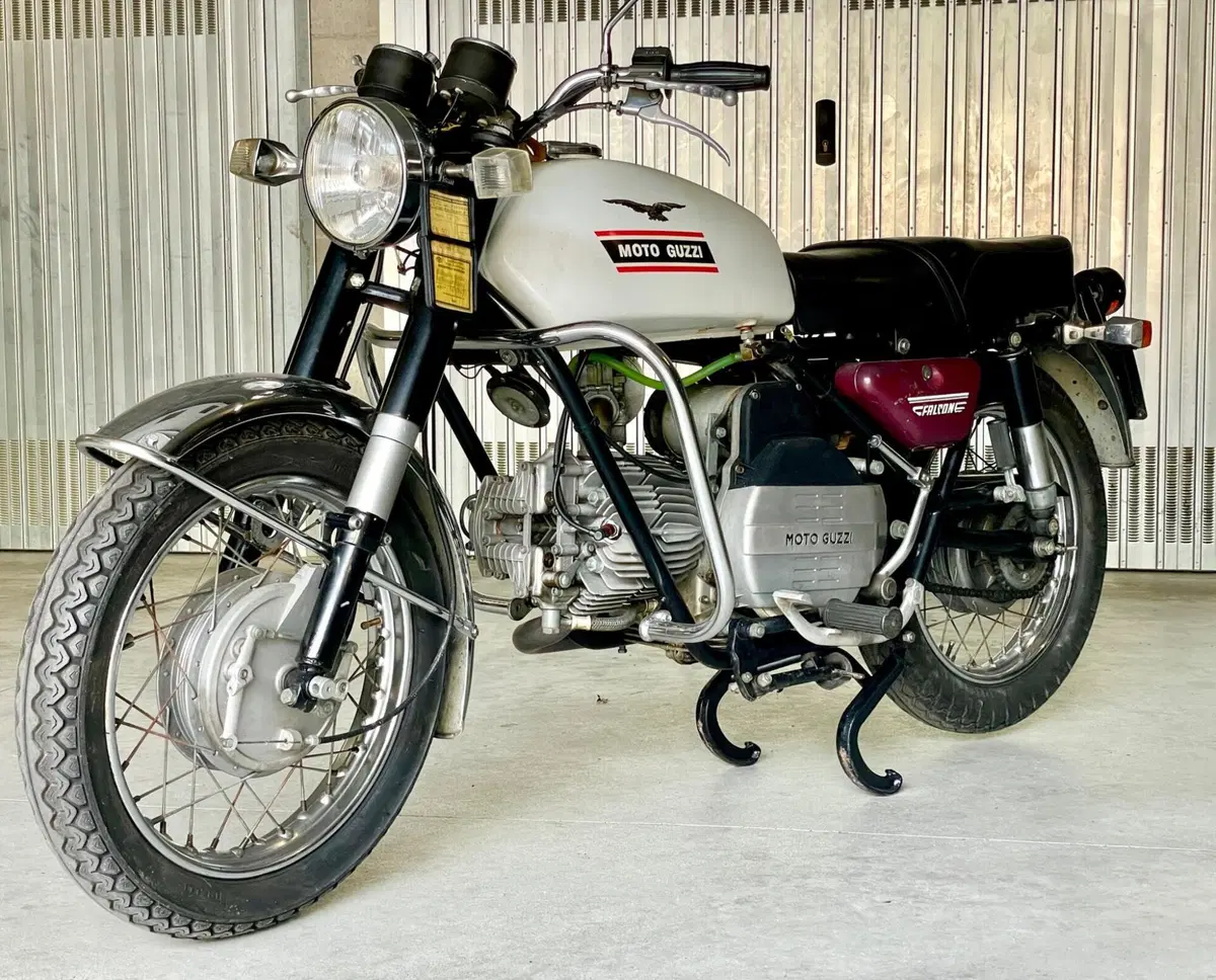 Moto Guzzi Nuovo Falcone 500 Civile (2)
