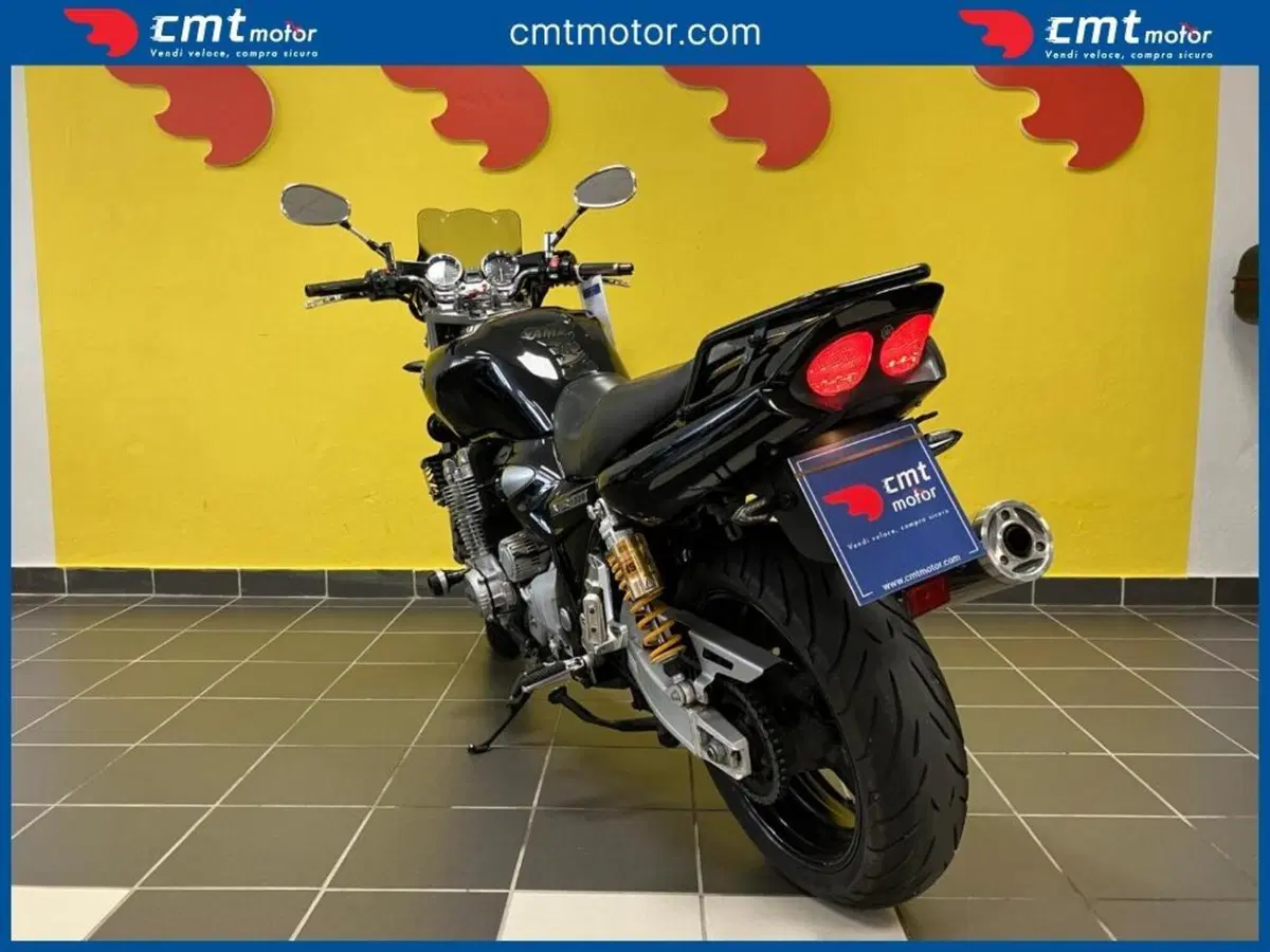 Yamaha XJR 1300 (2006 - 14) (4)