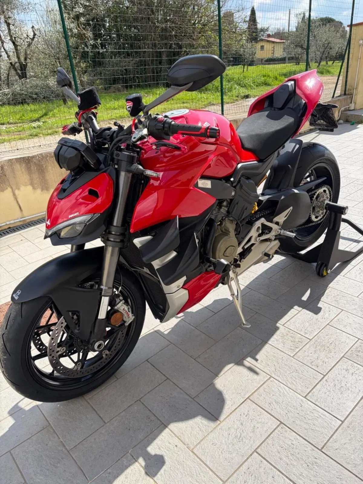 Ducati Streetfighter V4 1100 (2020) (4)