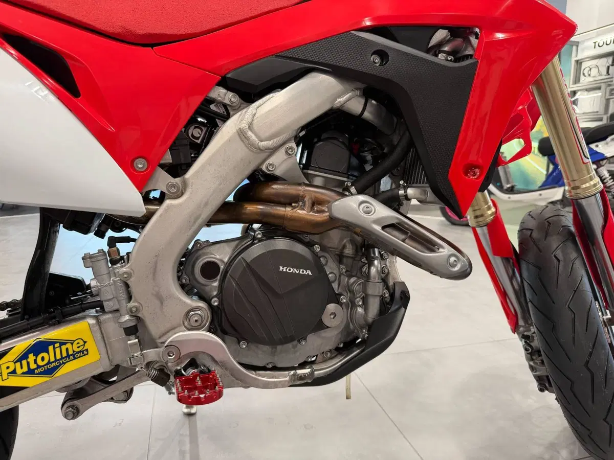 Honda CRF 450RX Supermoto (2020) (16)