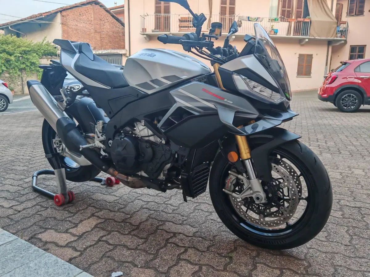 Aprilia Tuono V4 (2025 - 26) (4)