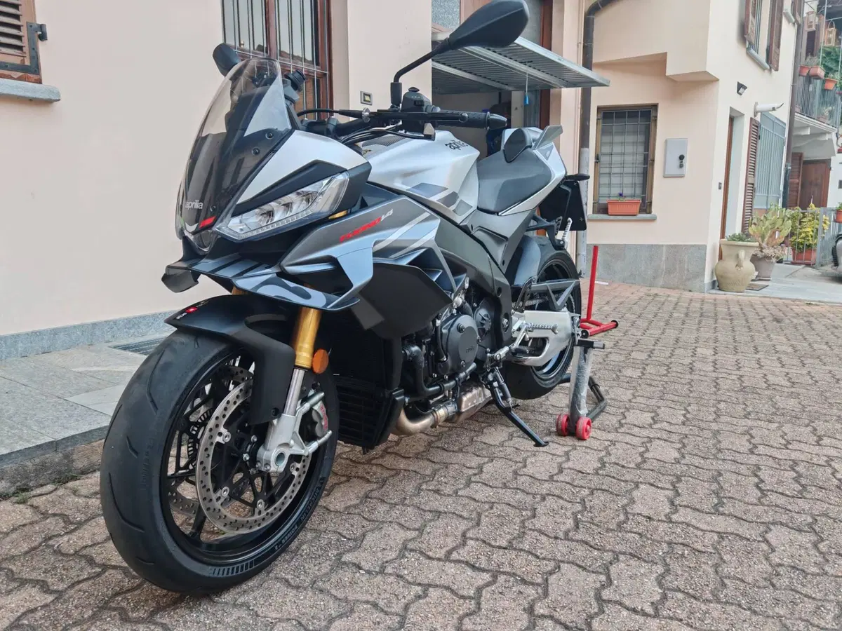 Aprilia Tuono V4 (2025 - 26) (6)