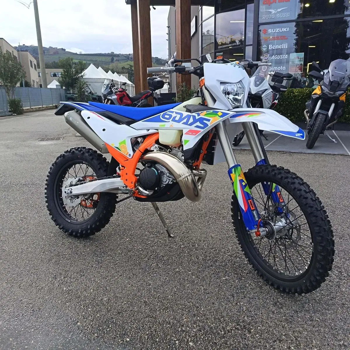KTM 300 EXC 6Days (2026) (3)