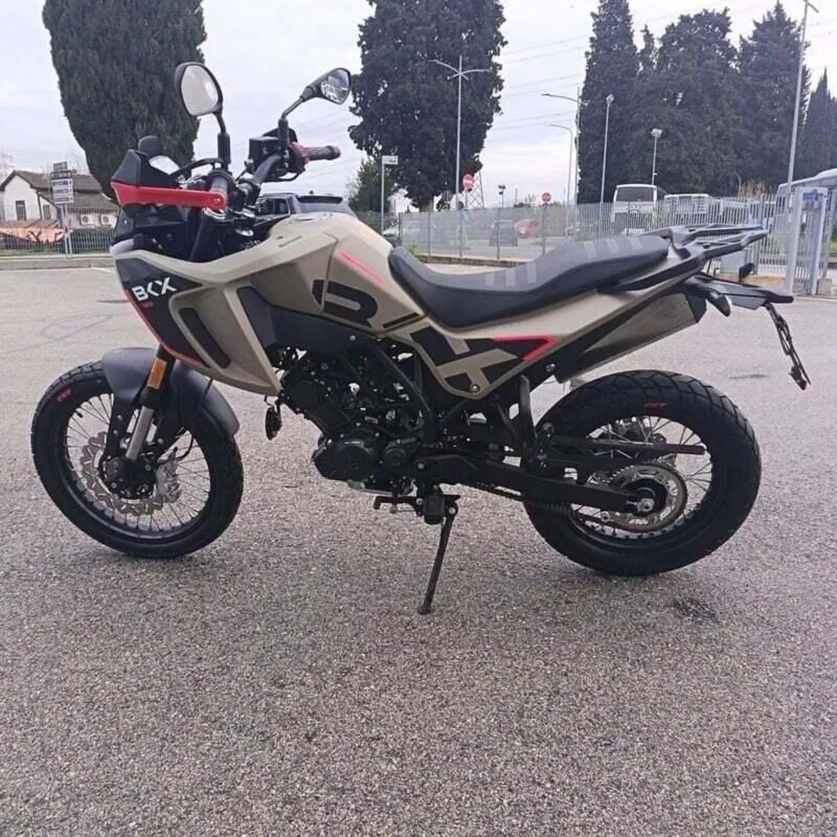 Benelli BKX 125 (2026) (5)