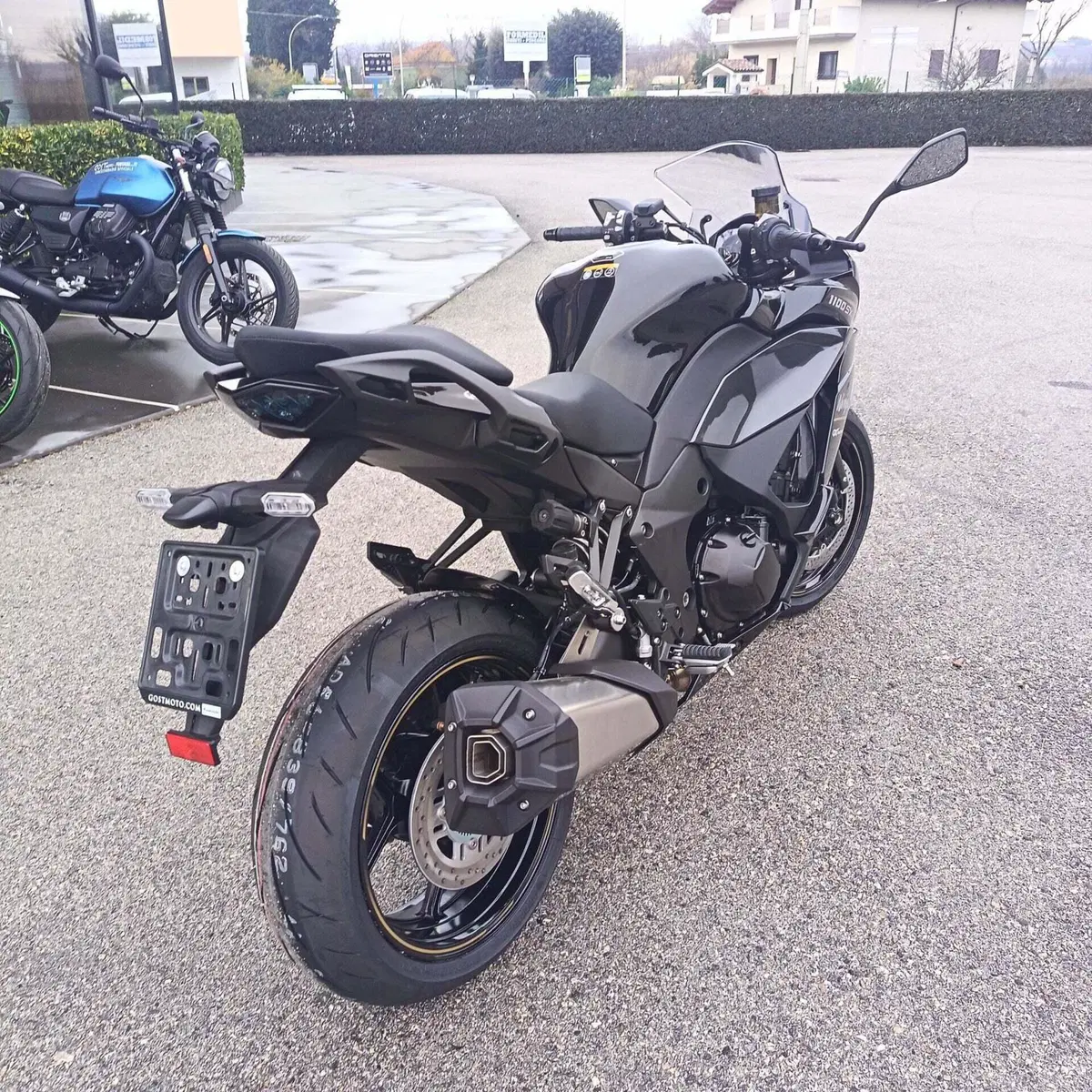 Kawasaki Ninja 1100 SX (2025 - 26) (6)