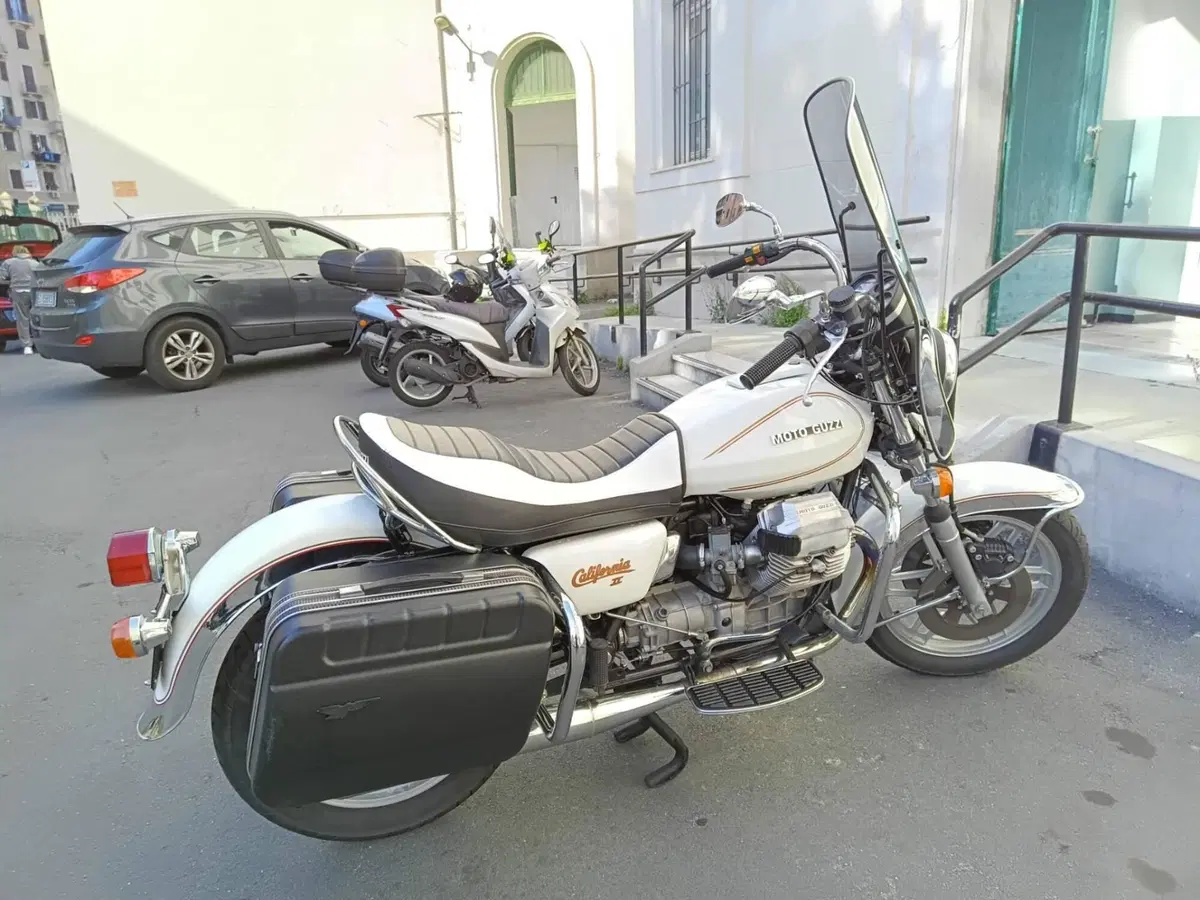 Moto Guzzi California (2)