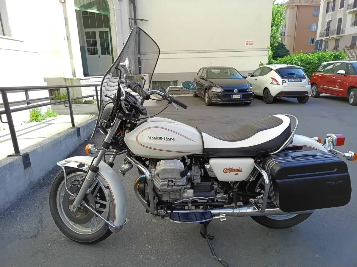Moto Guzzi California (7)