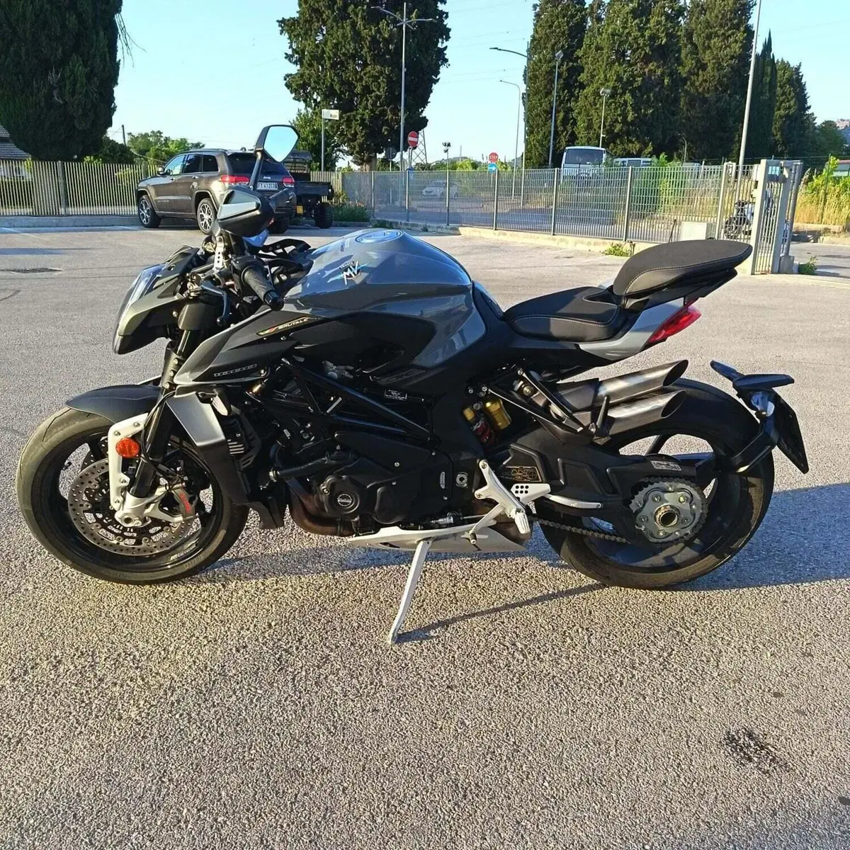 MV Agusta Brutale 1000 RS (2022 - 26) (8)