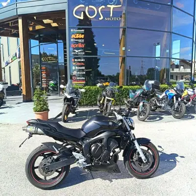 Yamaha FZ6 (2004 - 07) usata