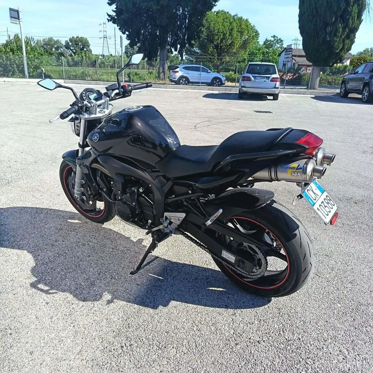 Yamaha FZ6 (2004 - 07) (8)