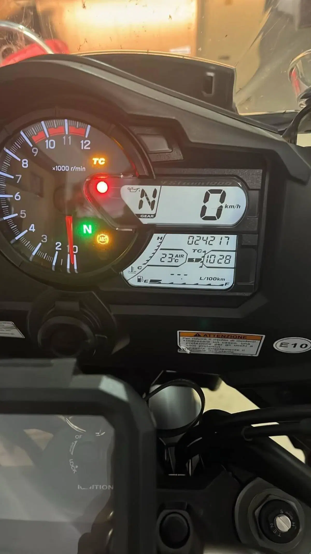 Suzuki V-Strom 1000 (2017 - 20) (2)