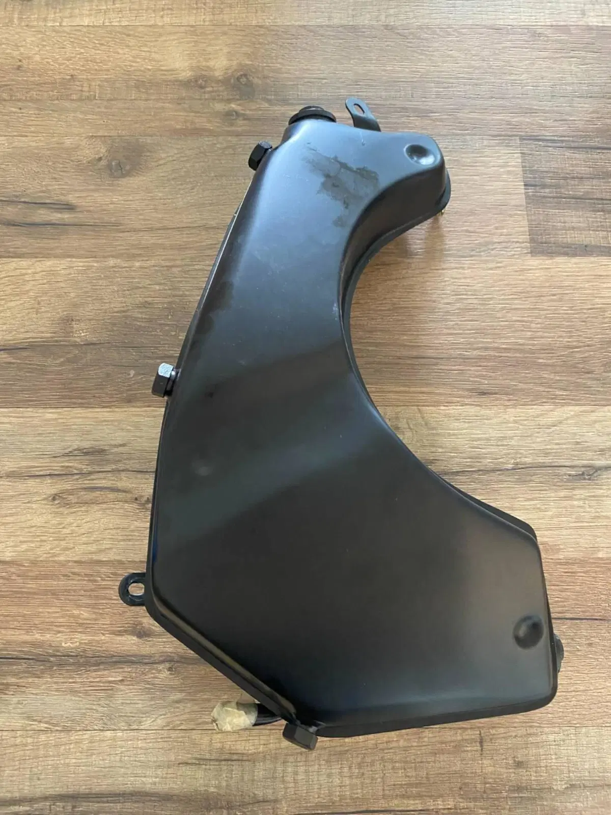 Aprilia Tuono 1000 R Factory (2004 - 05) (9)