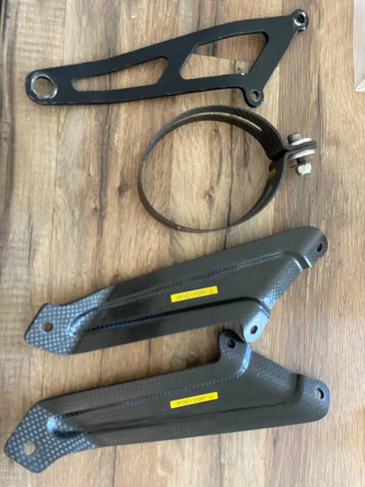 Aprilia Tuono 1000 R Factory (2004 - 05) (18)