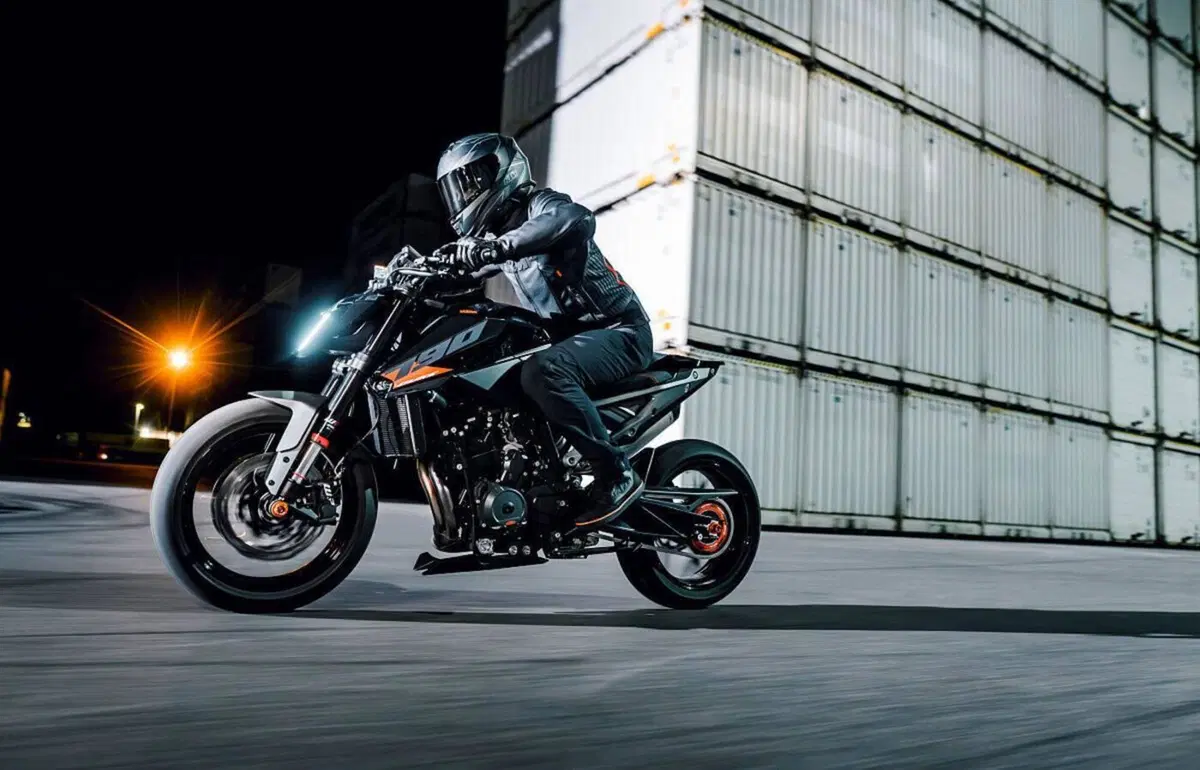 KTM 790 Duke (2027) (4)