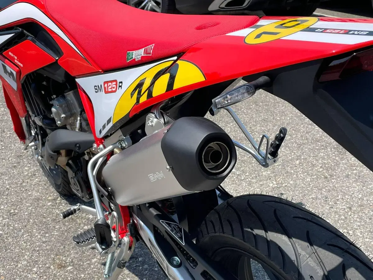 Swm SM 125 R Reborn (2026) (7)