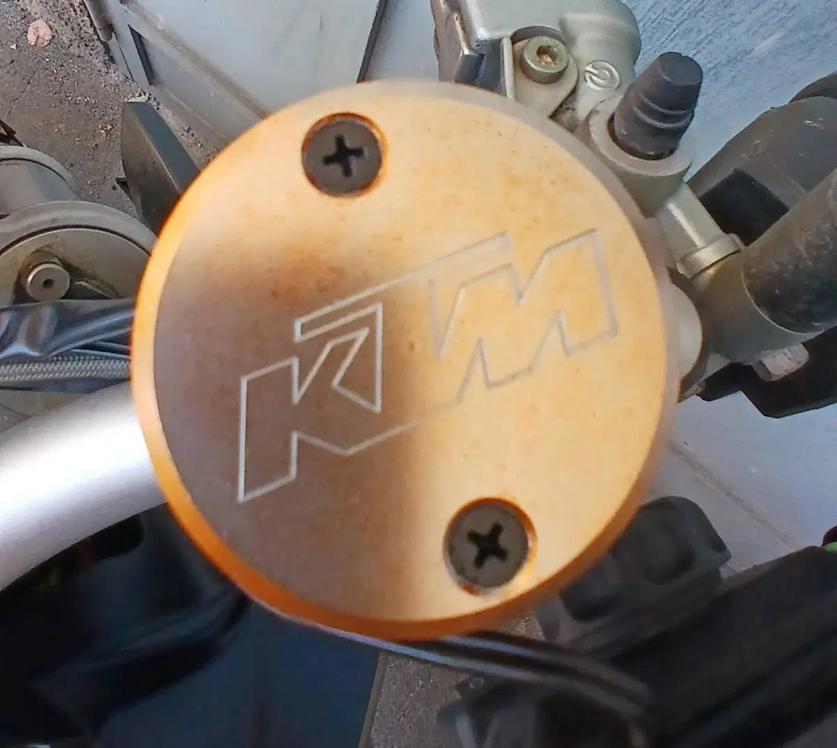 KTM 690 Supermoto (2007 - 12) (11)