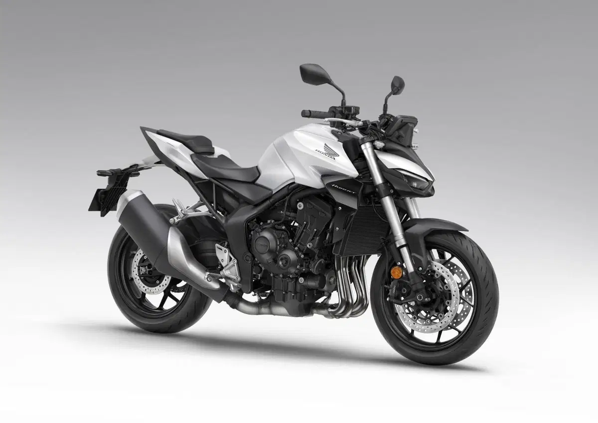 Honda CB 1000 Hornet (2025 - 26) (2)