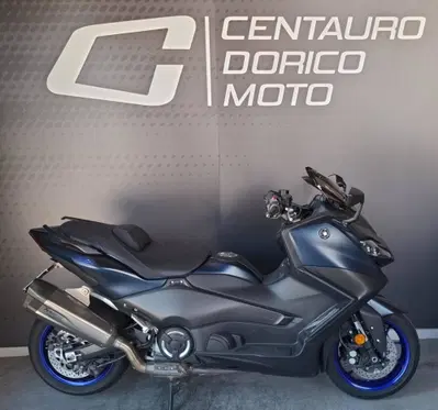 Yamaha T-Max 560 (2022 - 24) usata