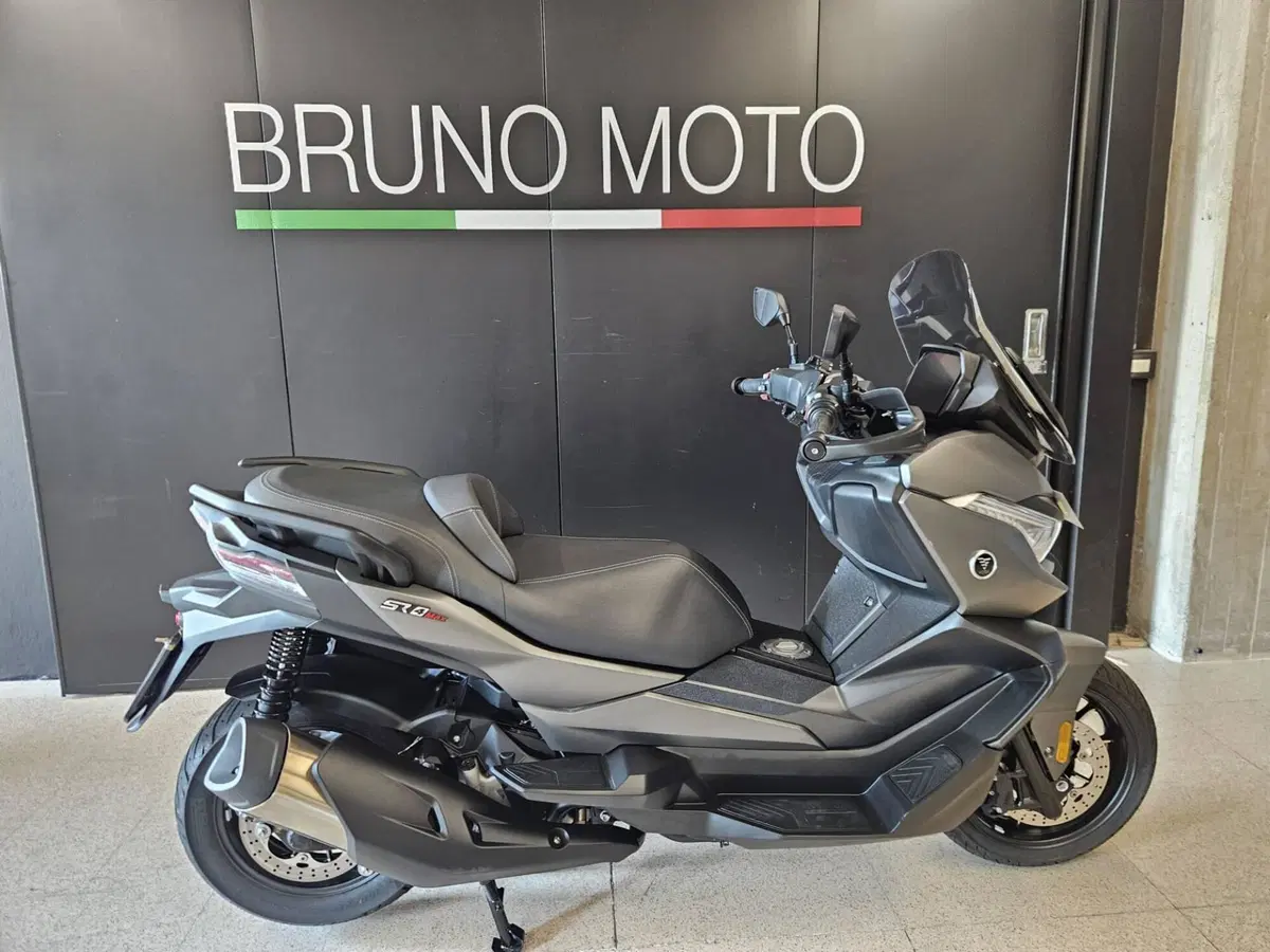 Voge Sfida SR4 MAX (2024 - 26)